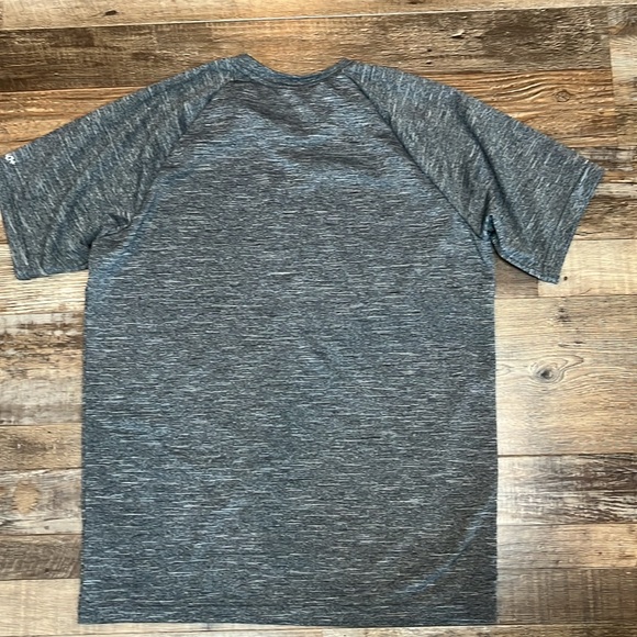 NIKE DRI-FIT Hydroguard Swim Shirt Mens’s Size Small - Picture 6 of 6